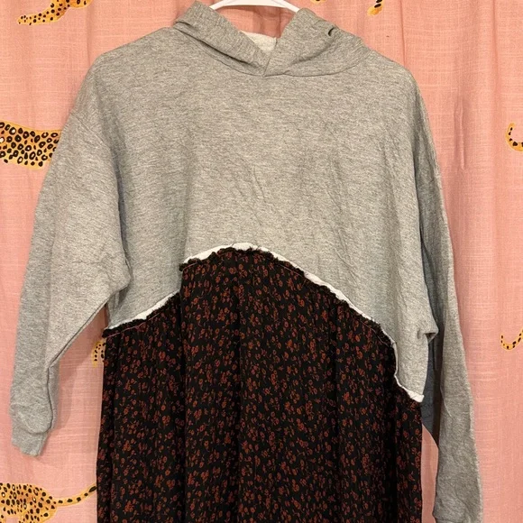 Remade Gaize Hoodie Maci Dress by Urban Outfitters Urban Renewal
